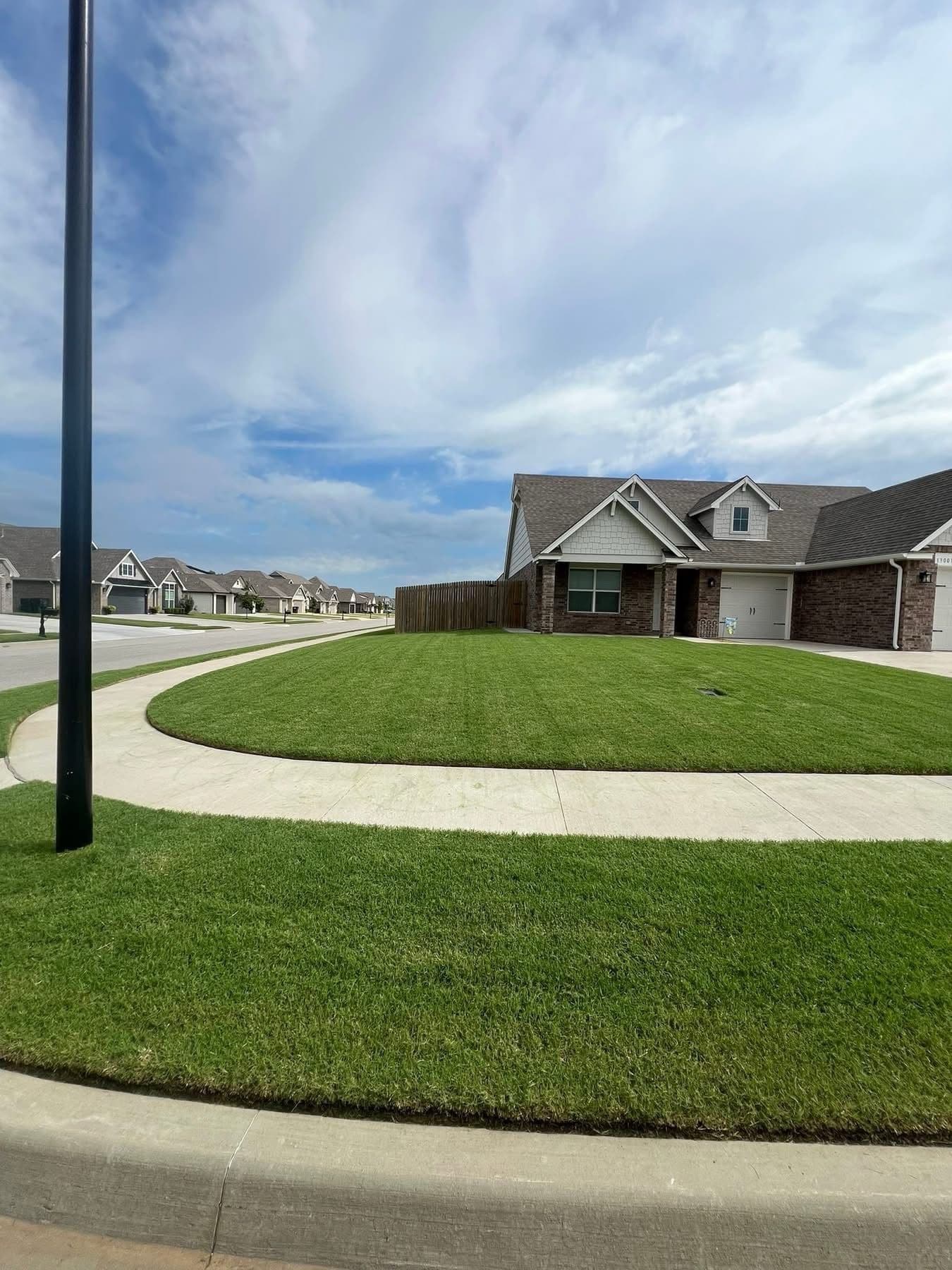 Achieve Picture-Perfect Lawns with B&W Outdoor Services